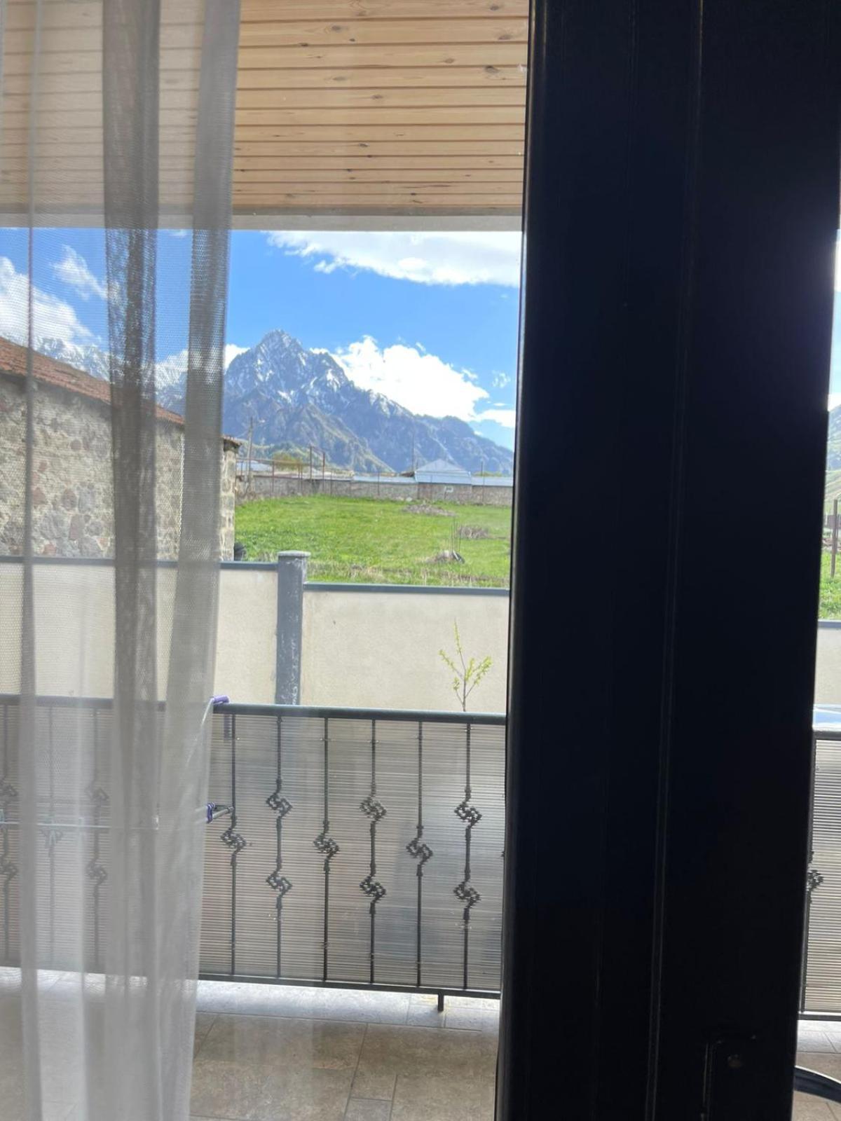 Bibo'S Kokhi Guesthouse Kasbegi Buitenkant foto